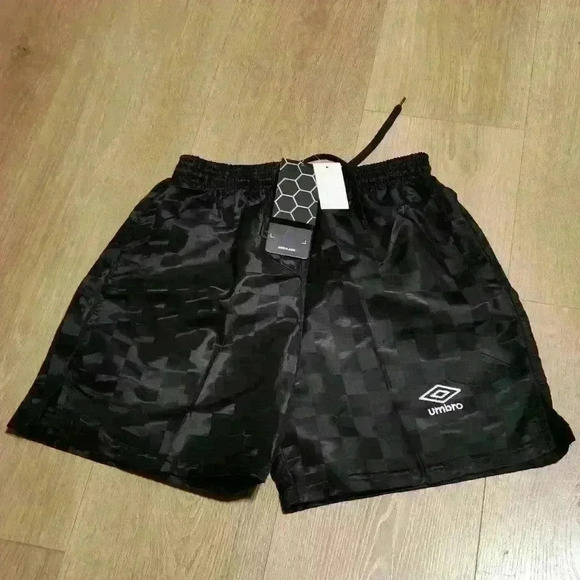 Bundle Nwt: UMBRO Black Checkered Girl Short S / Alfani Silky Satin Short S - Picture 1 of 9